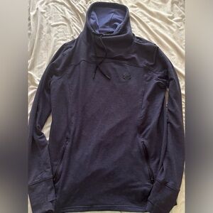 Under Armour long sleeve shirt